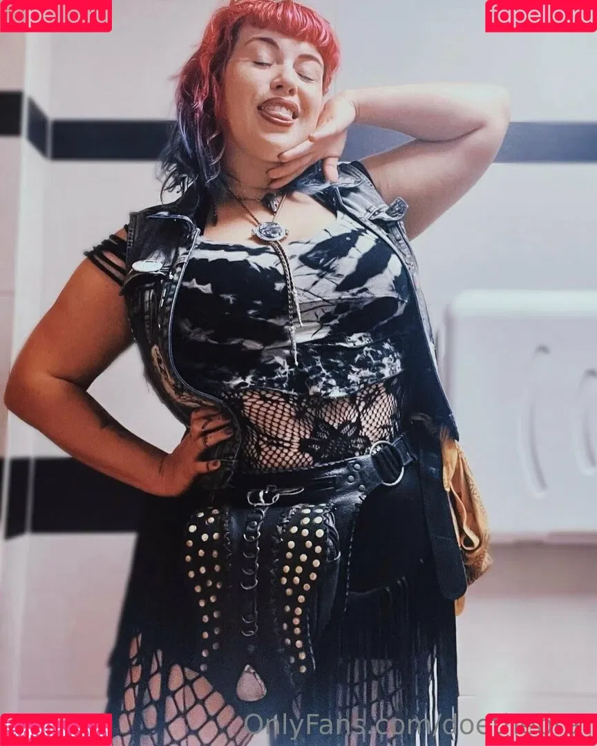 doethebrat Onlyfans Photo Gallery 