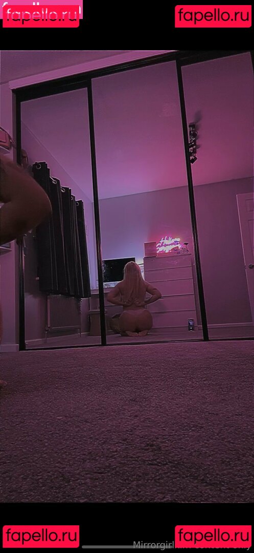 mirrorgirlkim Nude Onlyfans Photo 25