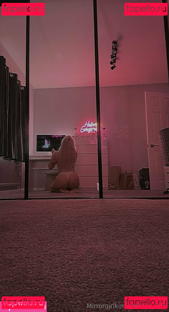 mirrorgirlkim Nude Onlyfans Photo 5
