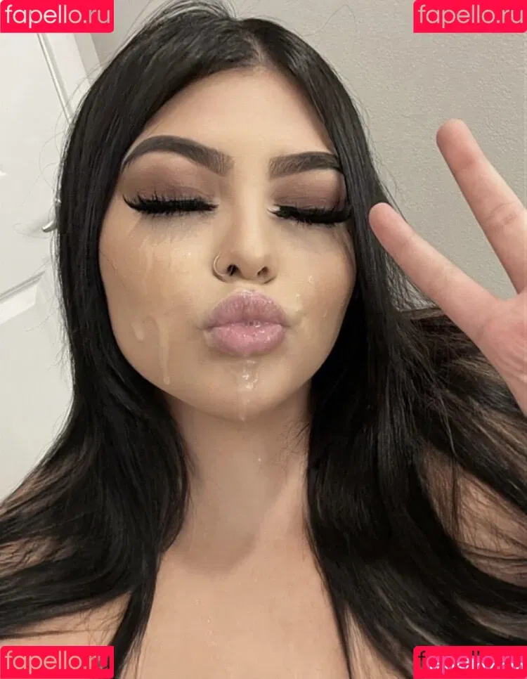Kate Strada Onlyfans Photo Gallery 