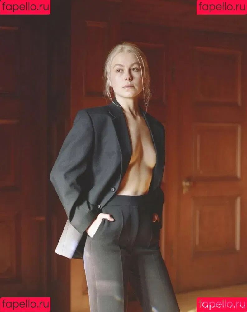Phoebe Bridgers Onlyfans Photo Gallery 