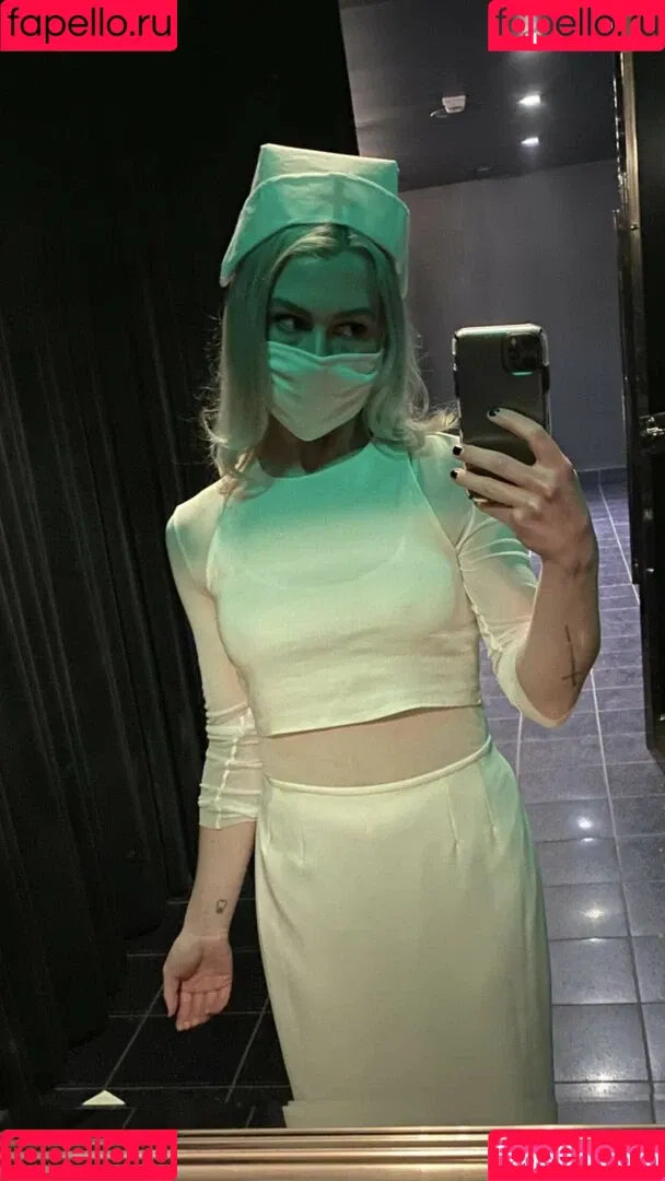 Phoebe Bridgers Onlyfans Photo Gallery 