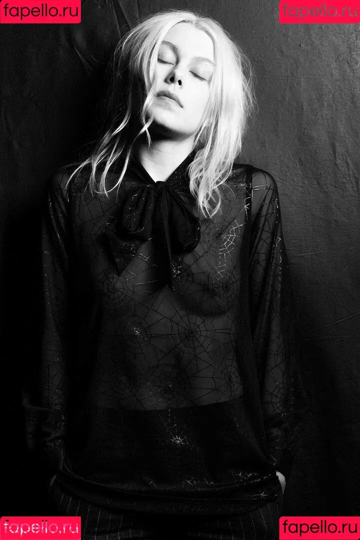 Phoebe Bridgers Onlyfans Photo Gallery 
