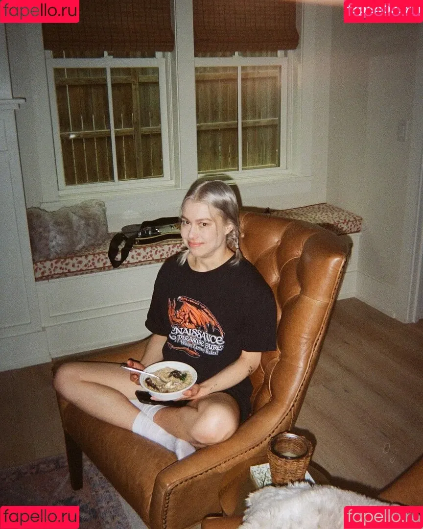 Phoebe Bridgers Onlyfans Photo Gallery 