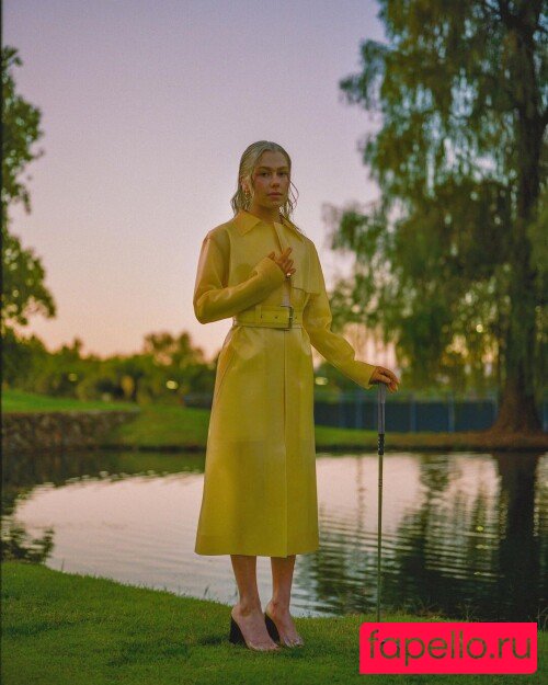 Phoebe Bridgers Onlyfans Photo Gallery 