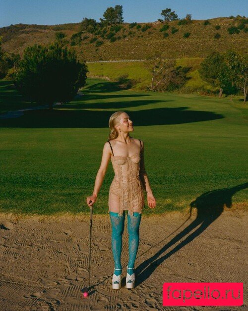 Phoebe Bridgers Onlyfans Photo Gallery 