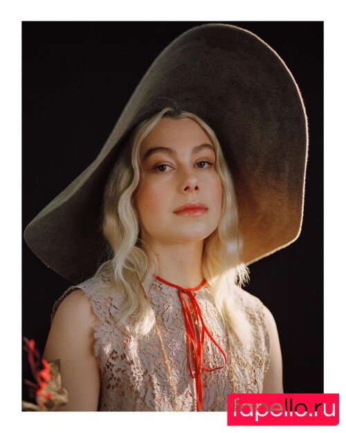 Phoebe Bridgers Onlyfans Photo Gallery 