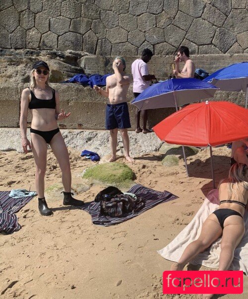 Phoebe Bridgers Onlyfans Photo Gallery 