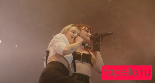 Phoebe Bridgers Onlyfans Photo Gallery 