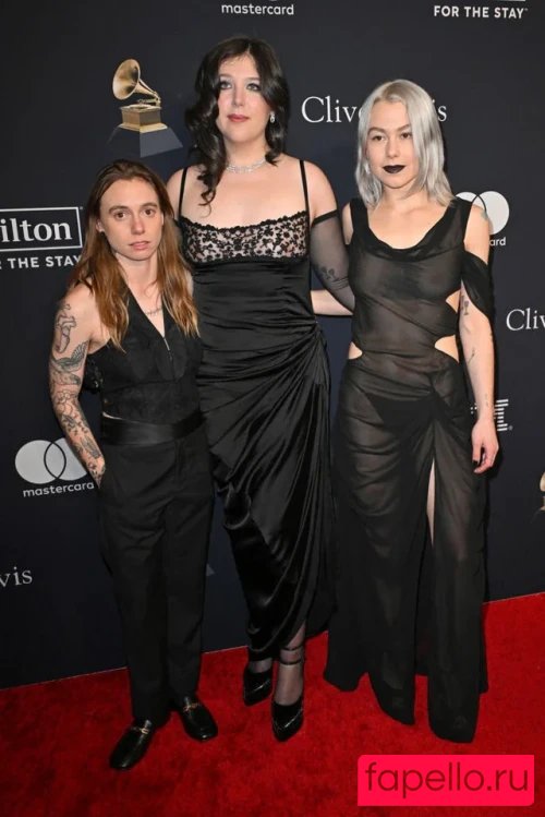 Phoebe Bridgers Onlyfans Photo Gallery 