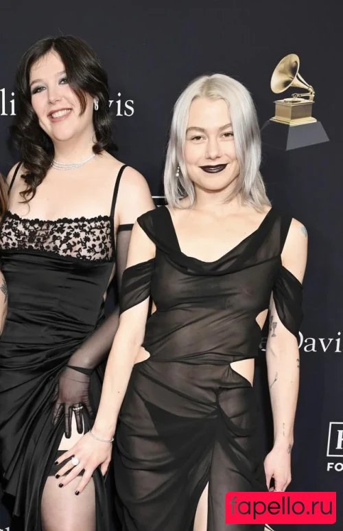 Phoebe Bridgers Onlyfans Photo Gallery 