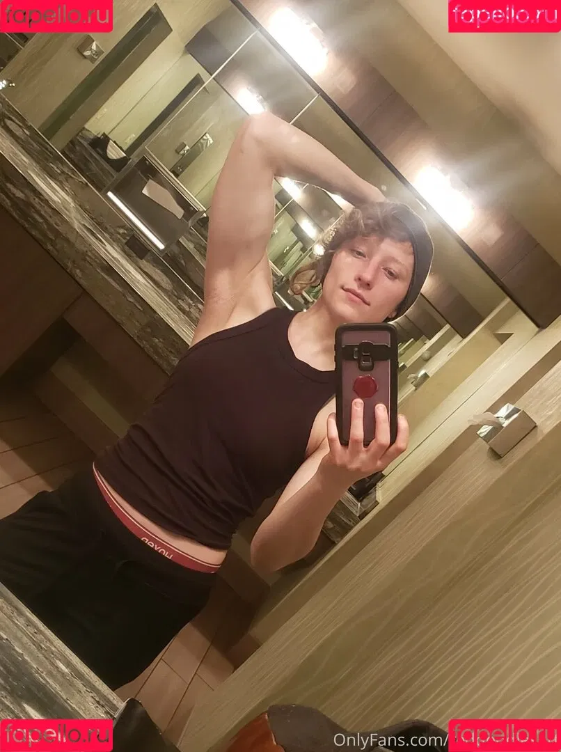 redsreferences Onlyfans Photo Gallery 