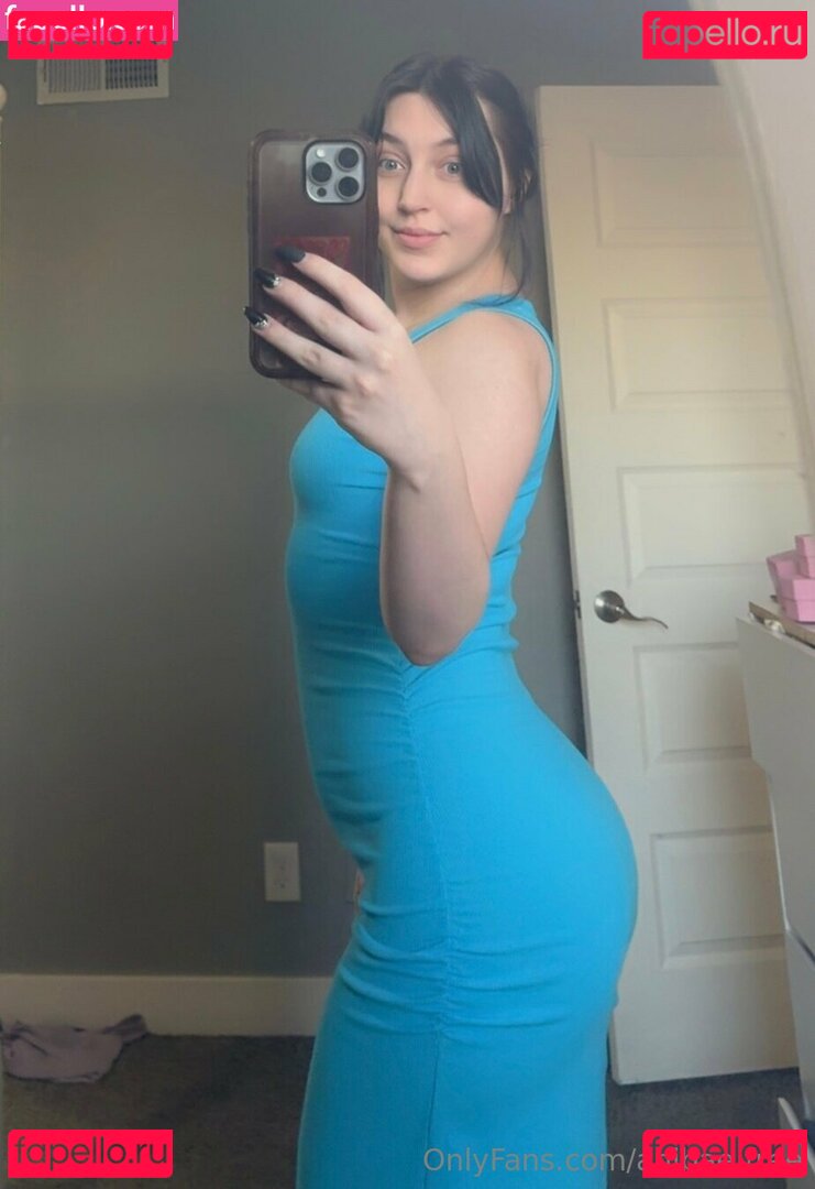 anibae.free Nude Onlyfans Photo 5