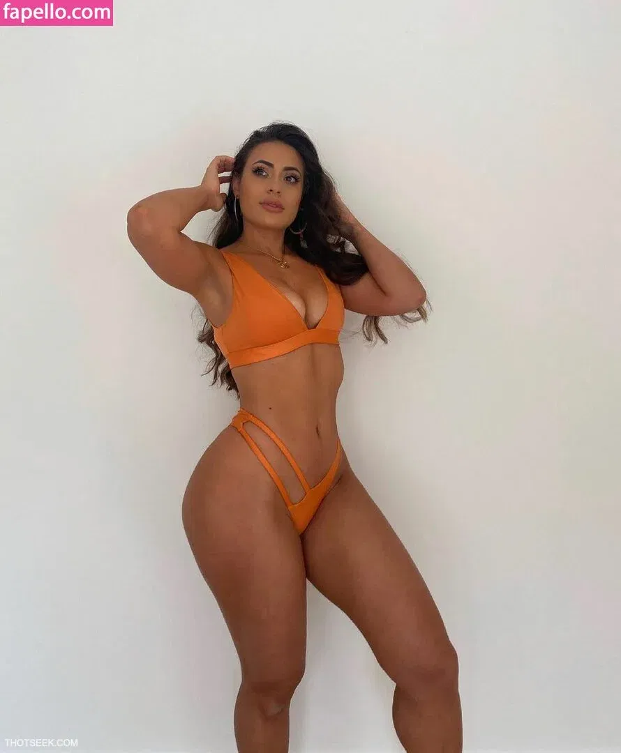 Chiara Pugliesi Onlyfans Photo Gallery 