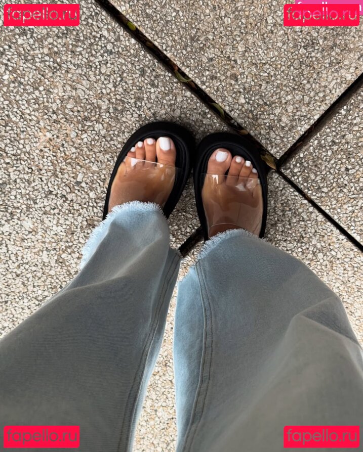 myfeetsabrina Nude Onlyfans Photo 8