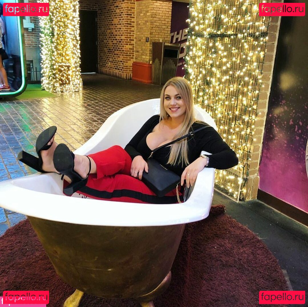 Rachel L Nude Onlyfans Photo 14