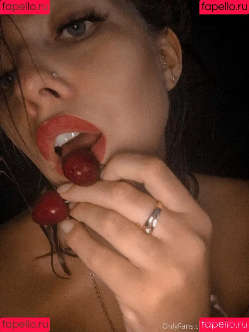 nastya_marakuja Onlyfans Photo Gallery 