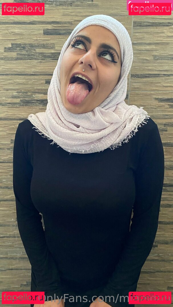 Mia Niqab Nude Onlyfans Photo 12