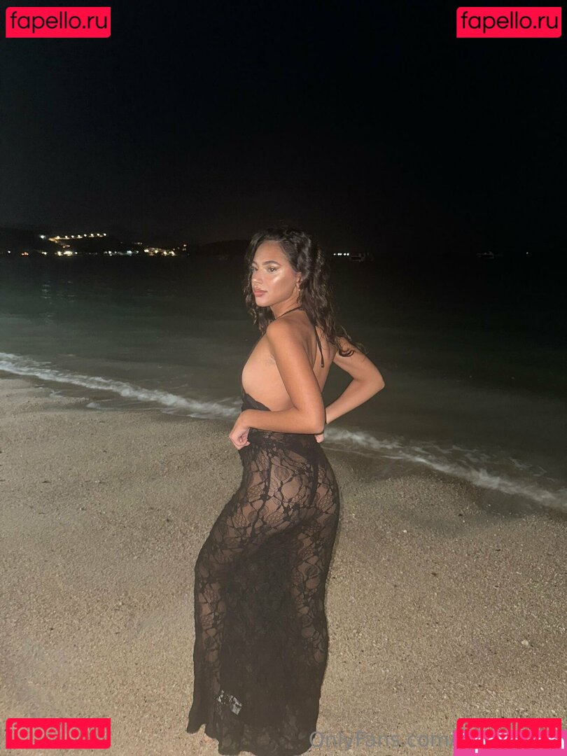 laeyanahhh Nude Onlyfans Photo 45