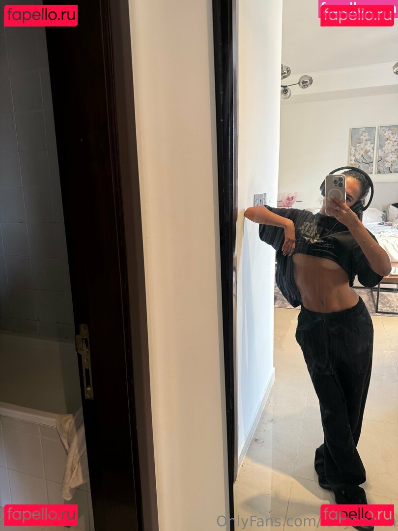 laeyanahhh Nude Onlyfans Photo 12