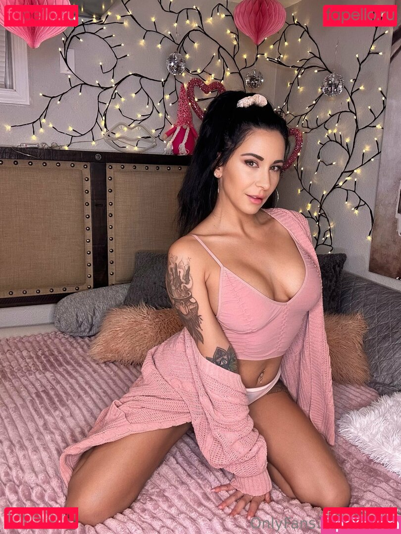 kinzie Nude Onlyfans Photo 22