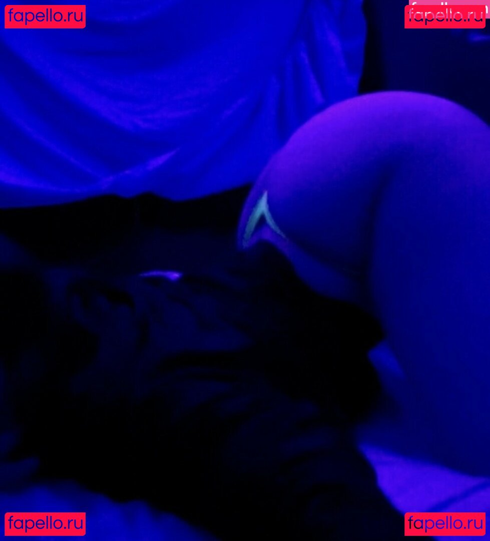 Ashleyvalxo Nude Onlyfans Photo 30