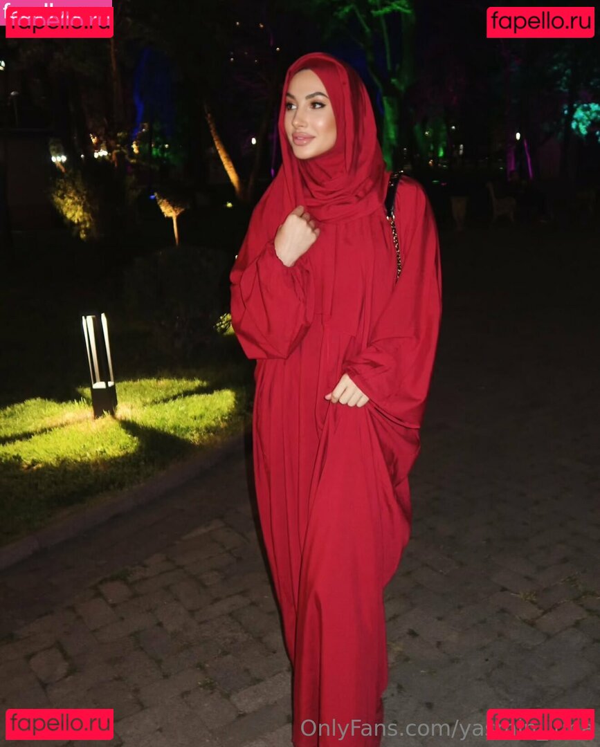 yasmin_luna Nude Onlyfans Photo 38