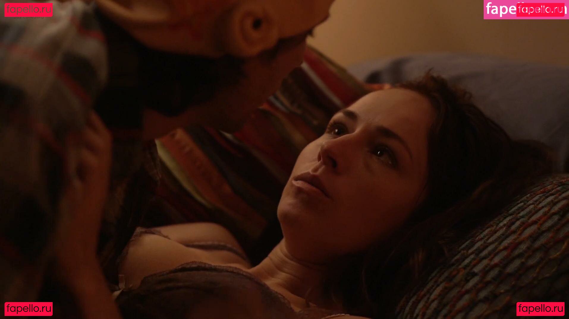 Sarah Goldberg Nude Onlyfans Photo 4