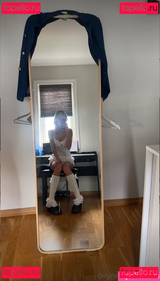 stellawrennn Nude Onlyfans Photo 33