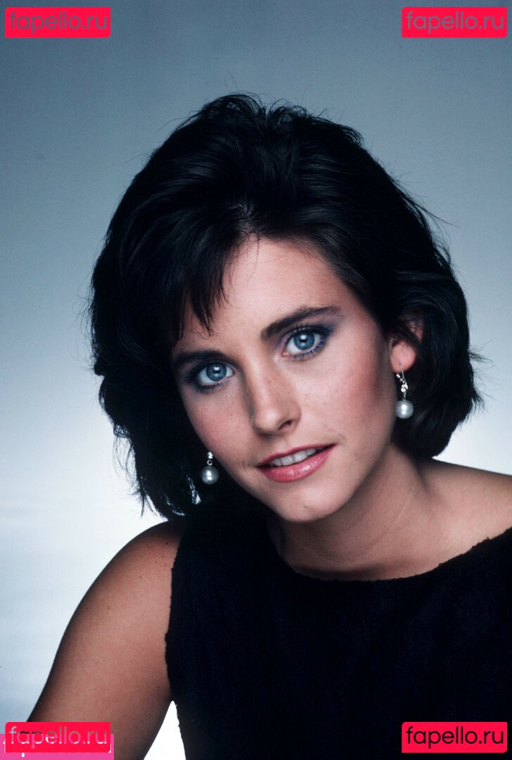 Courtney Cox Nude Onlyfans Photo 22