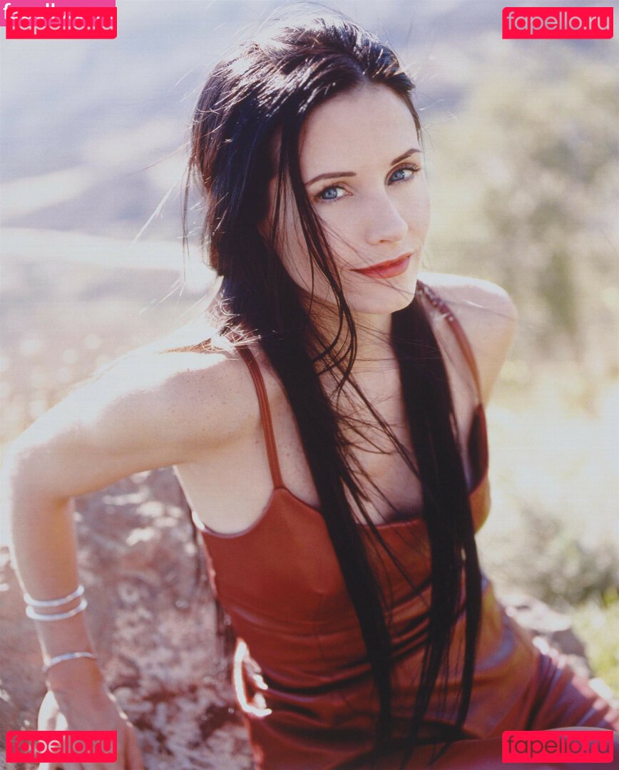 Courtney Cox Nude Onlyfans Photo 18