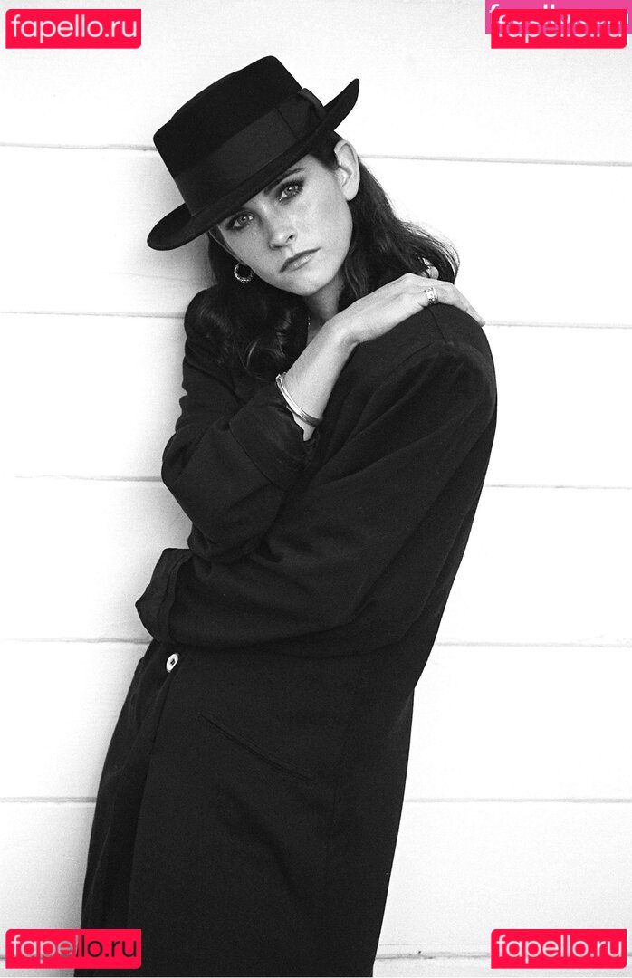 Courtney Cox Nude Onlyfans Photo 7