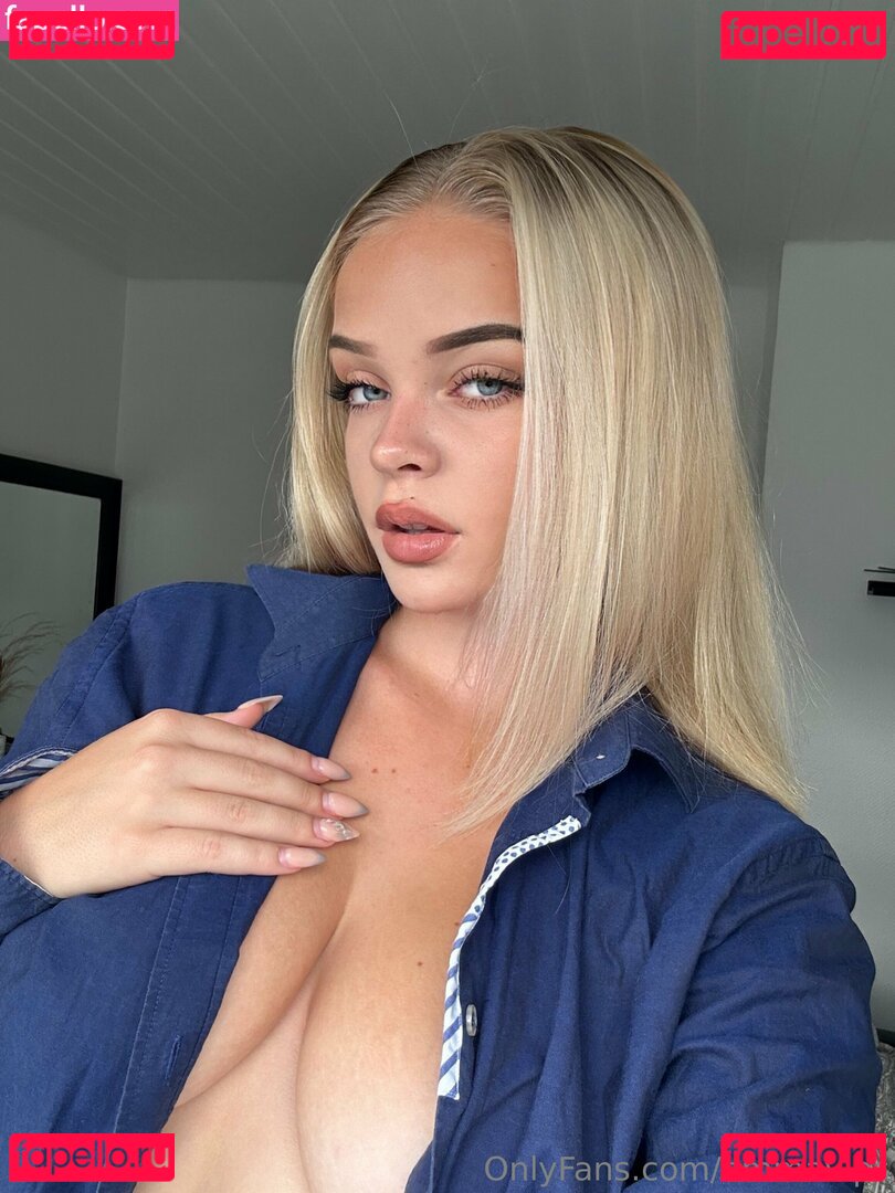emmavips Nude Onlyfans Photo 14