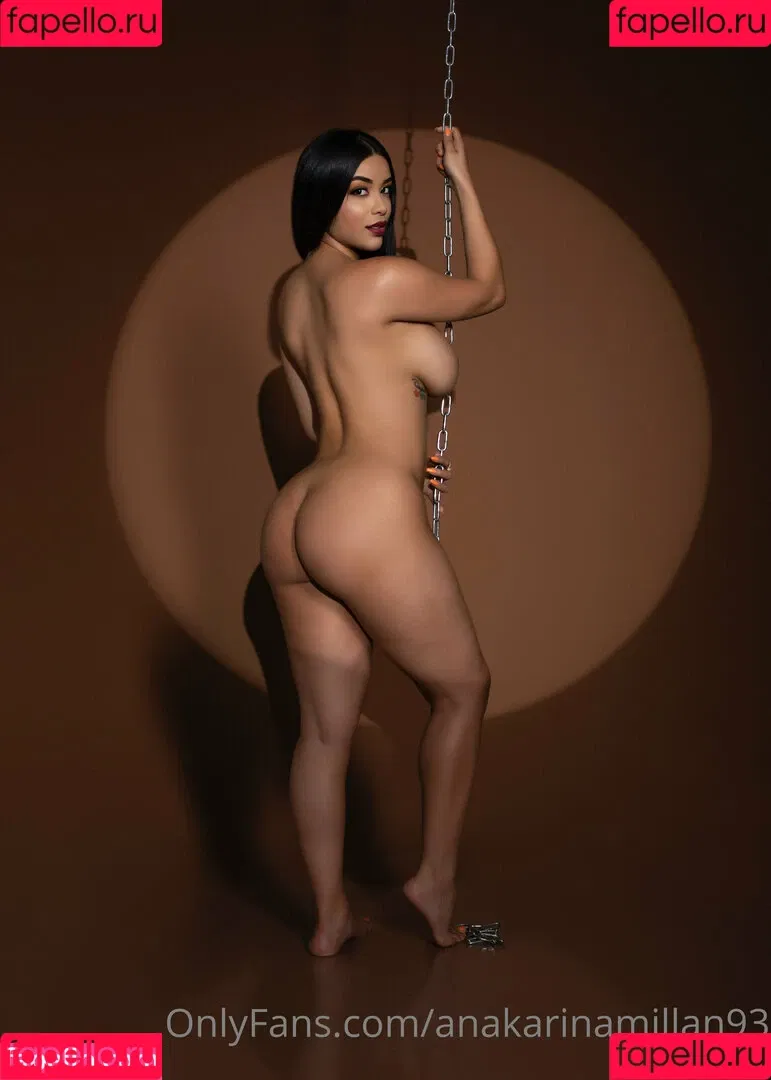 anakarinamillan93 Onlyfans Photo Gallery 