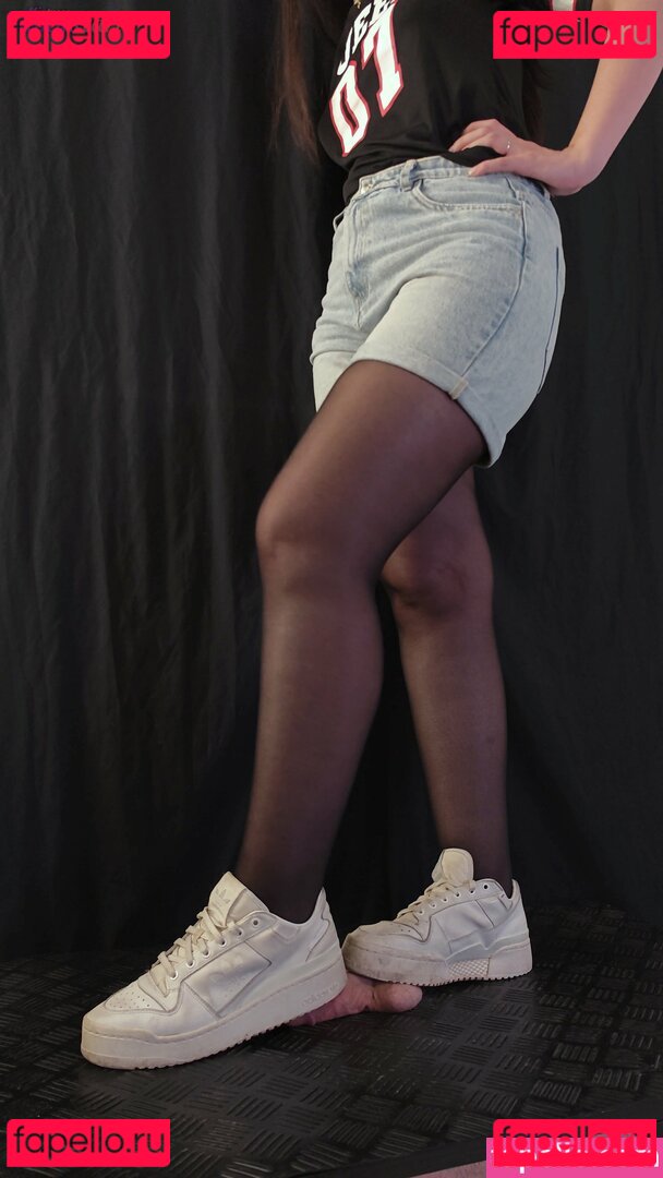 tamystarly Nude Onlyfans Photo 10