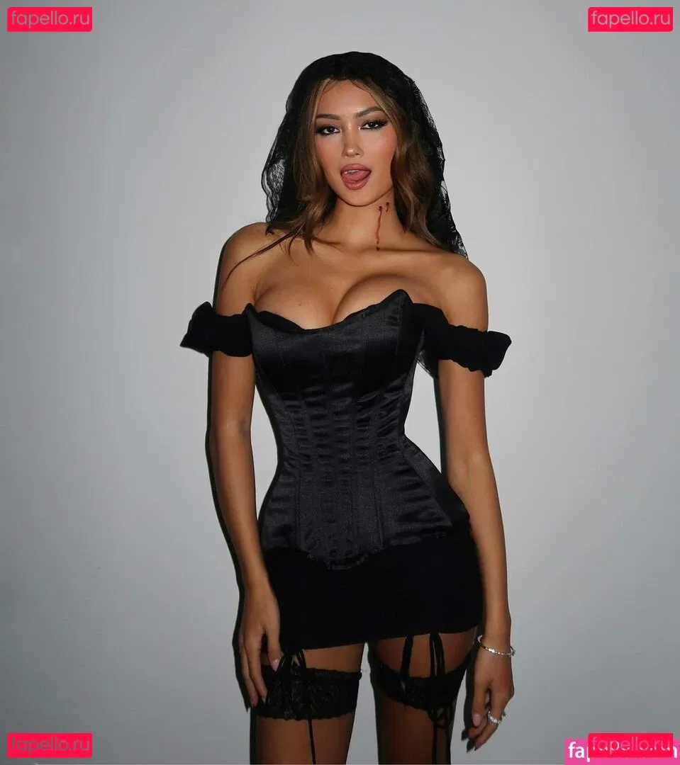 Audrey Thompson Onlyfans Photo Gallery 