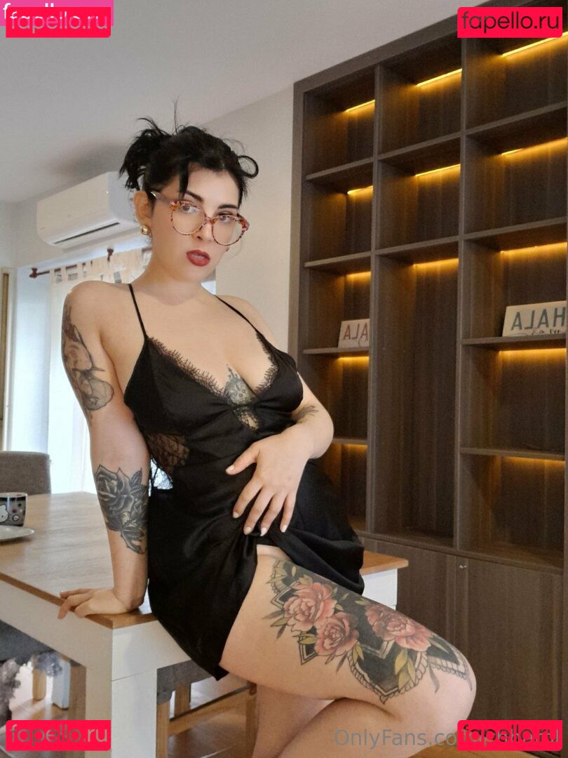 chharol Nude Onlyfans Photo 8
