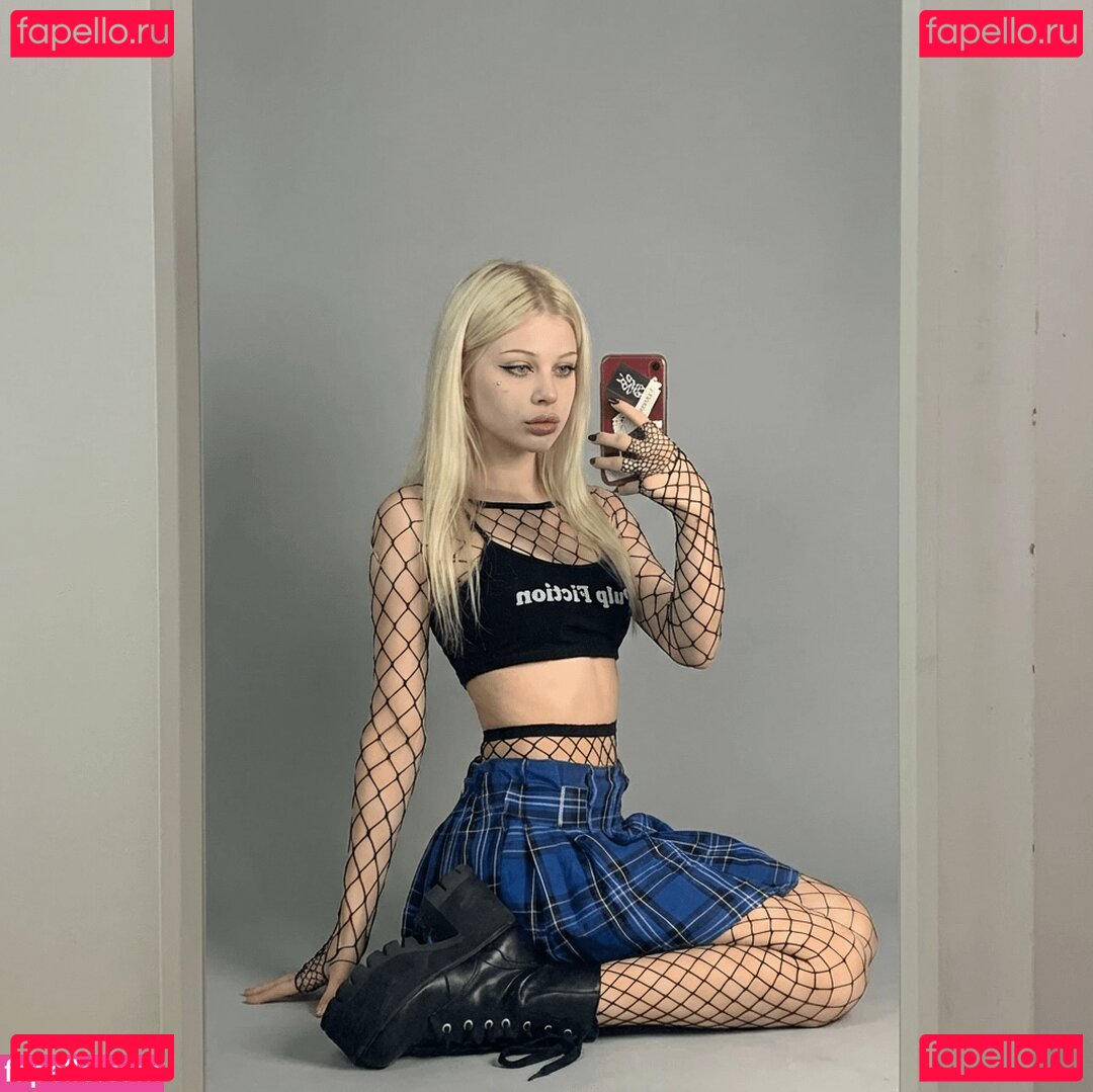 Khloe Rivers Nude Onlyfans Photo 30