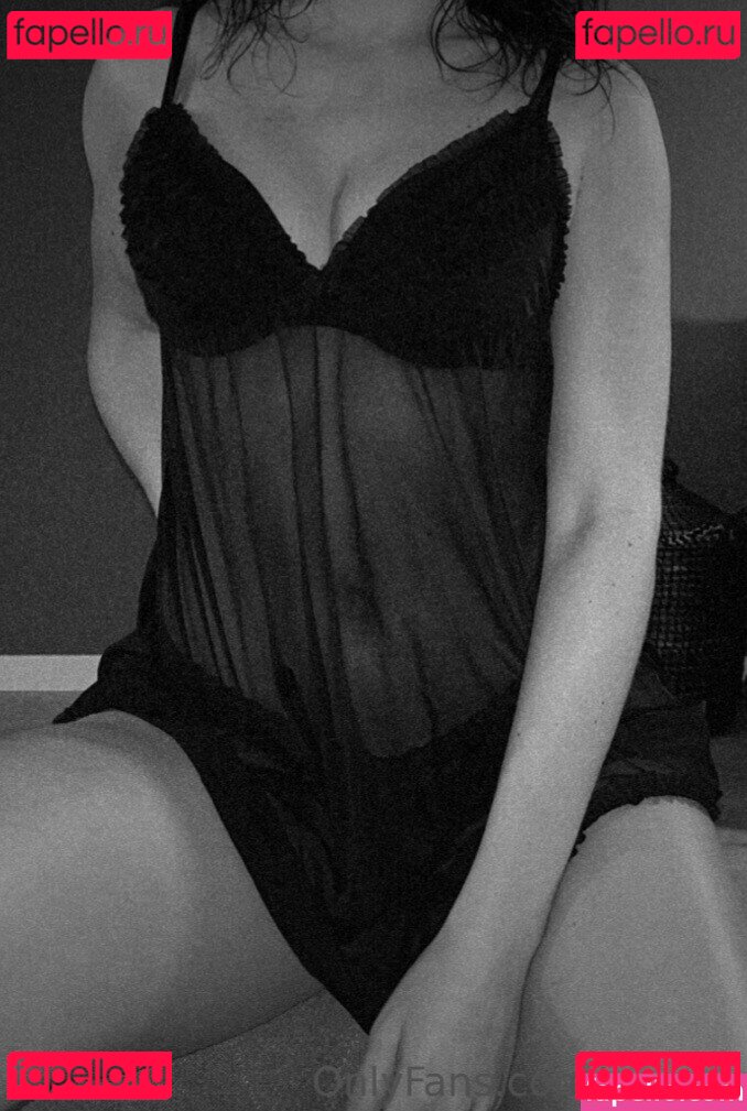 Yoyyets Nude Onlyfans Photo 7