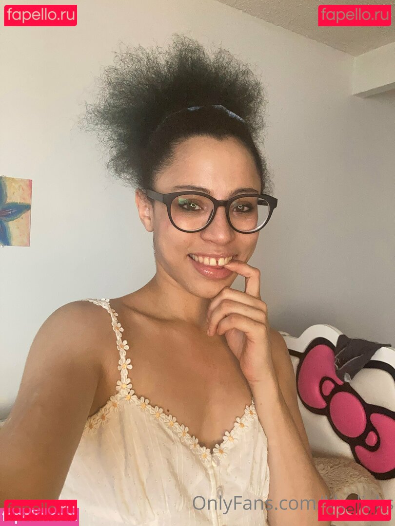 lily_licks Nude Onlyfans Photo 10