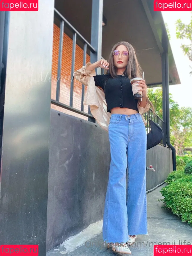 memii.life Onlyfans Photo Gallery 