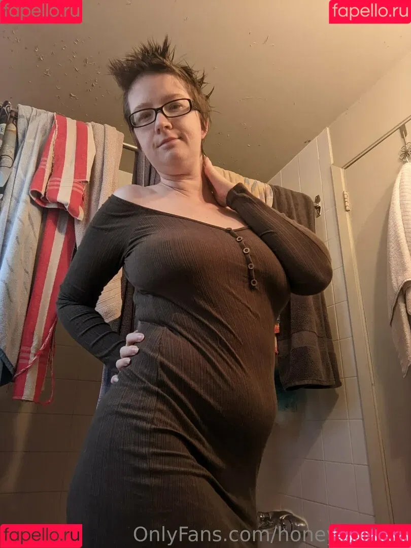 honeycake93 Onlyfans Photo Gallery 