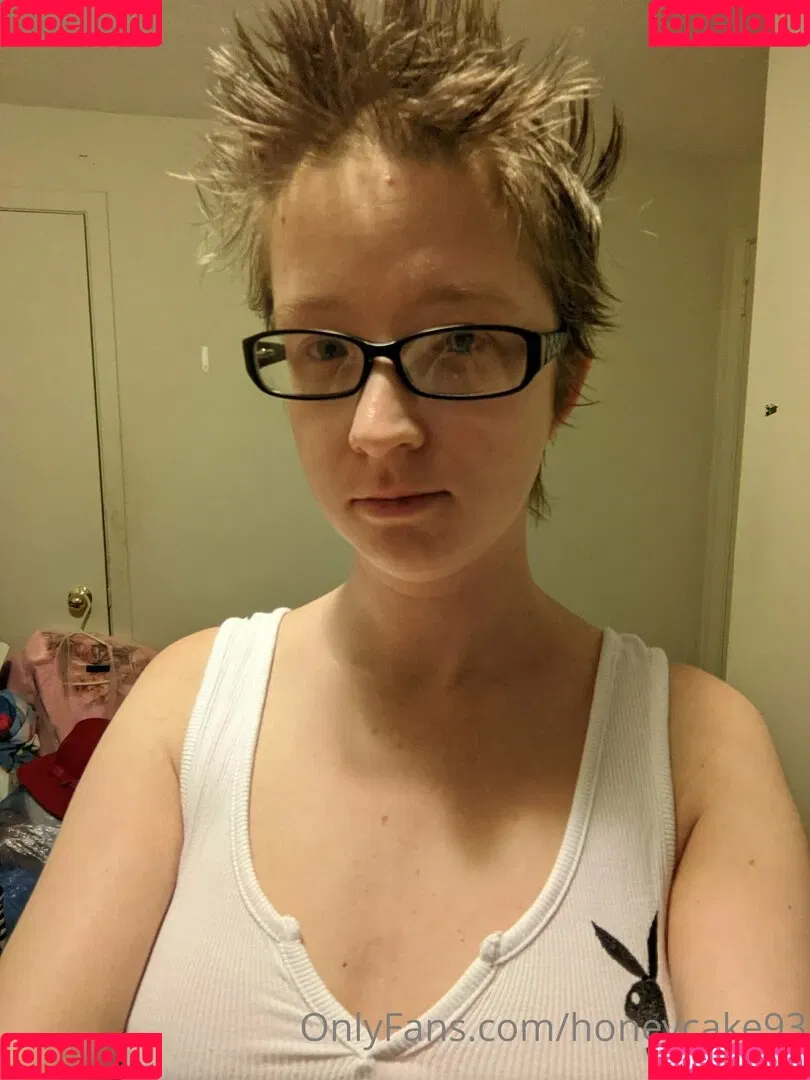 honeycake93 Onlyfans Photo Gallery 