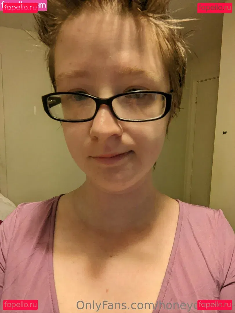 honeycake93 Onlyfans Photo Gallery 