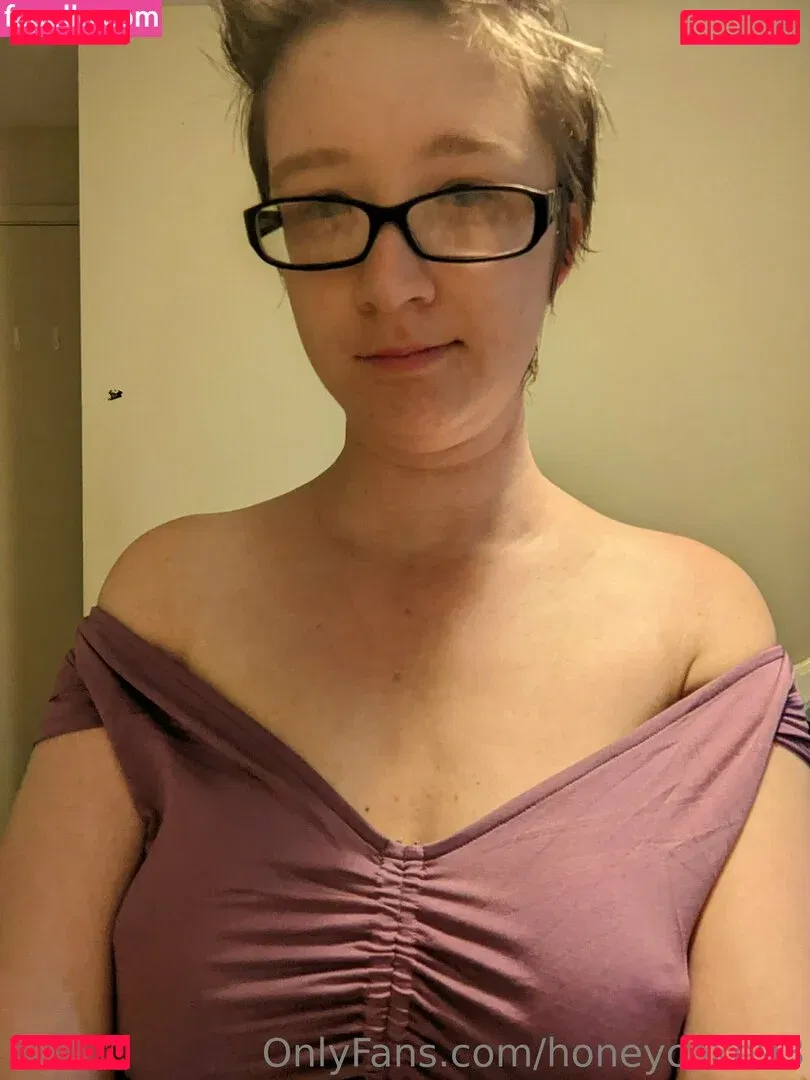 honeycake93 Onlyfans Photo Gallery 