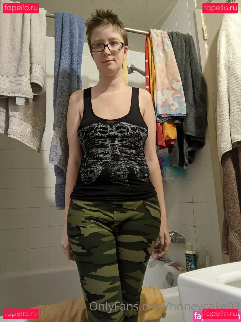 honeycake93 Onlyfans Photo Gallery 