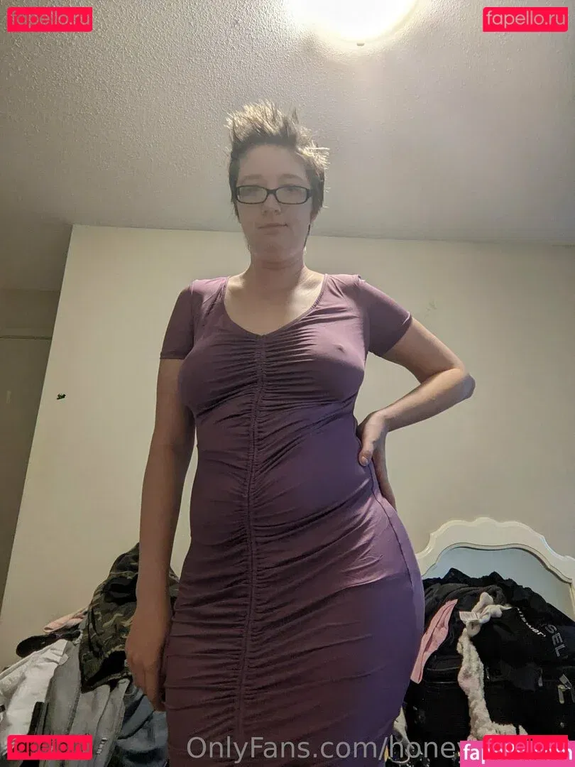 honeycake93 Onlyfans Photo Gallery 