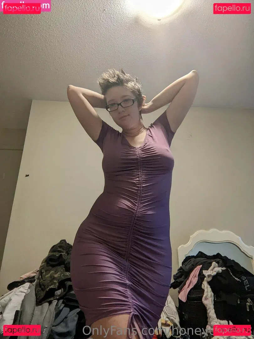 honeycake93 Onlyfans Photo Gallery 