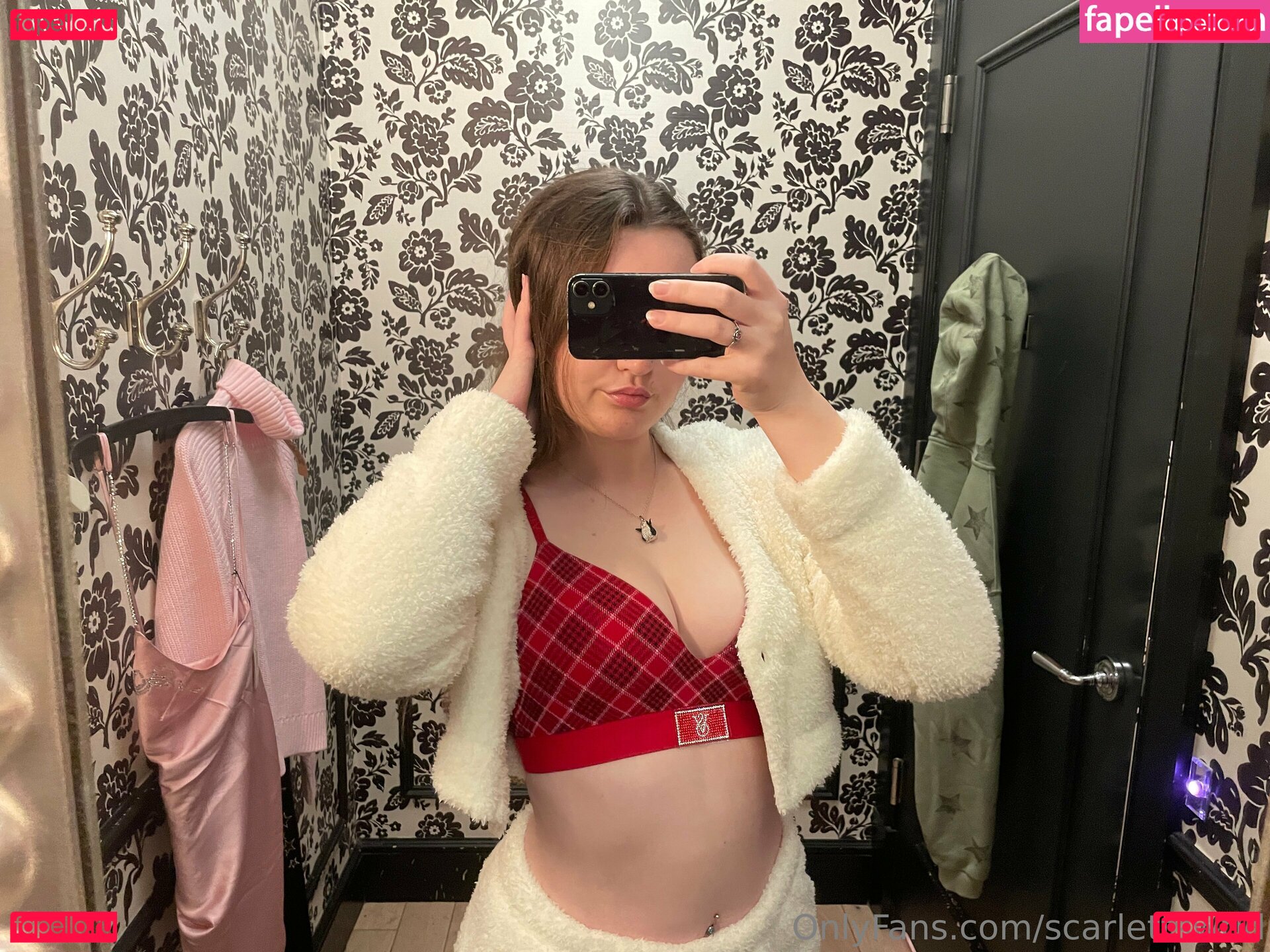 scarlettswrld Nude Onlyfans Photo 24