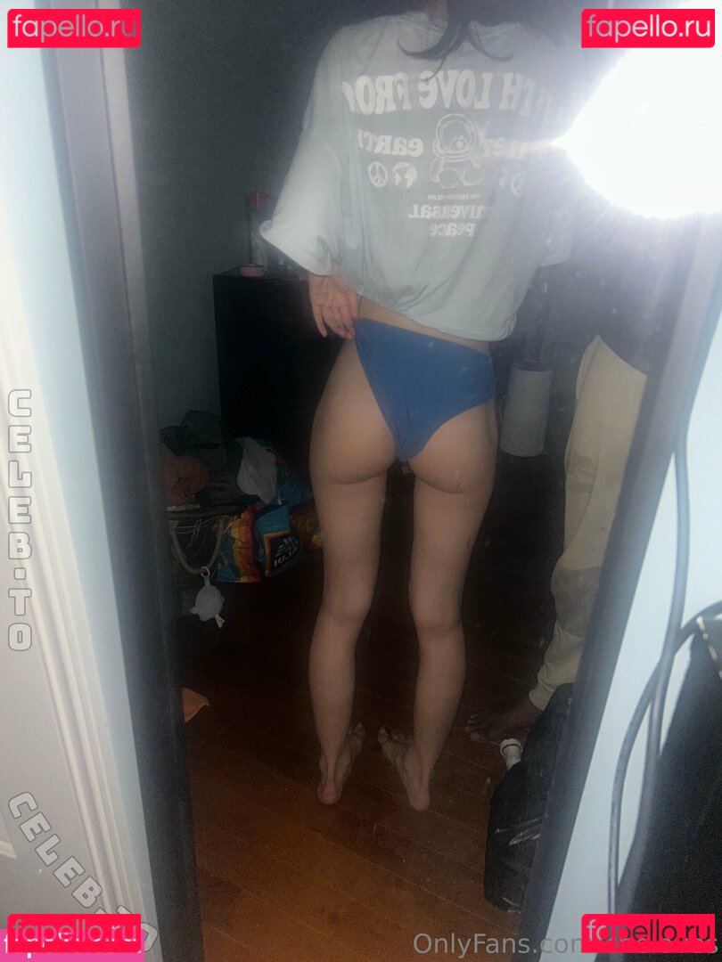 Cheloves Nude Onlyfans Photo 39